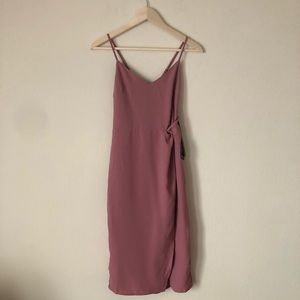 NWT Lulu’s Making Eyes at You Dress in Mauve